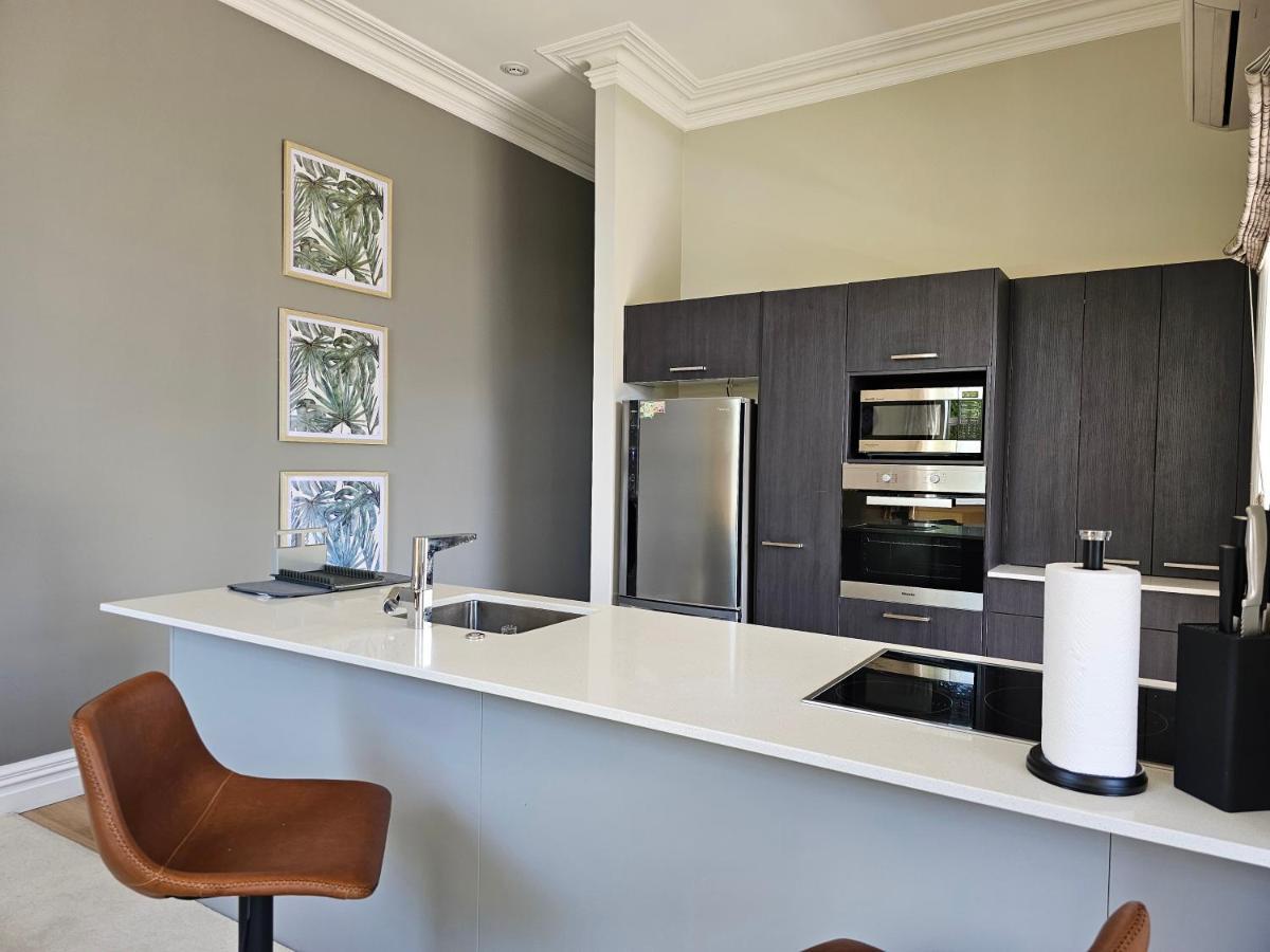 Aspiring Villa Apartment Christchurch Bagian luar foto