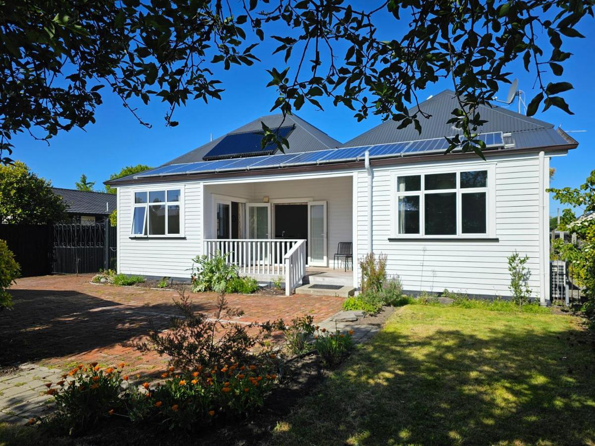 Aspiring Villa Apartment Christchurch Bagian luar foto